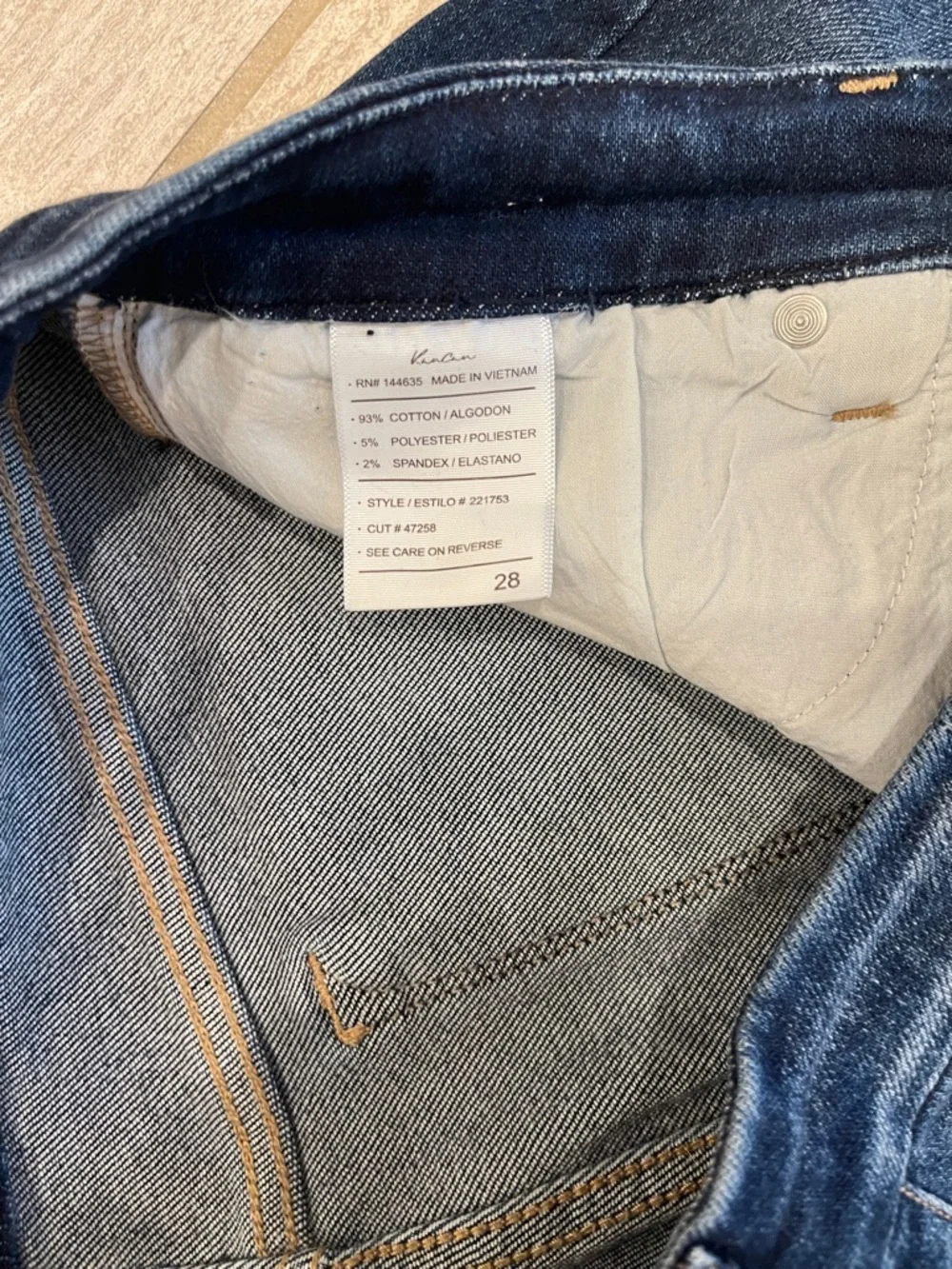 KanCan Dark Wash Boyfriend Jeans - Picture 3 of 6